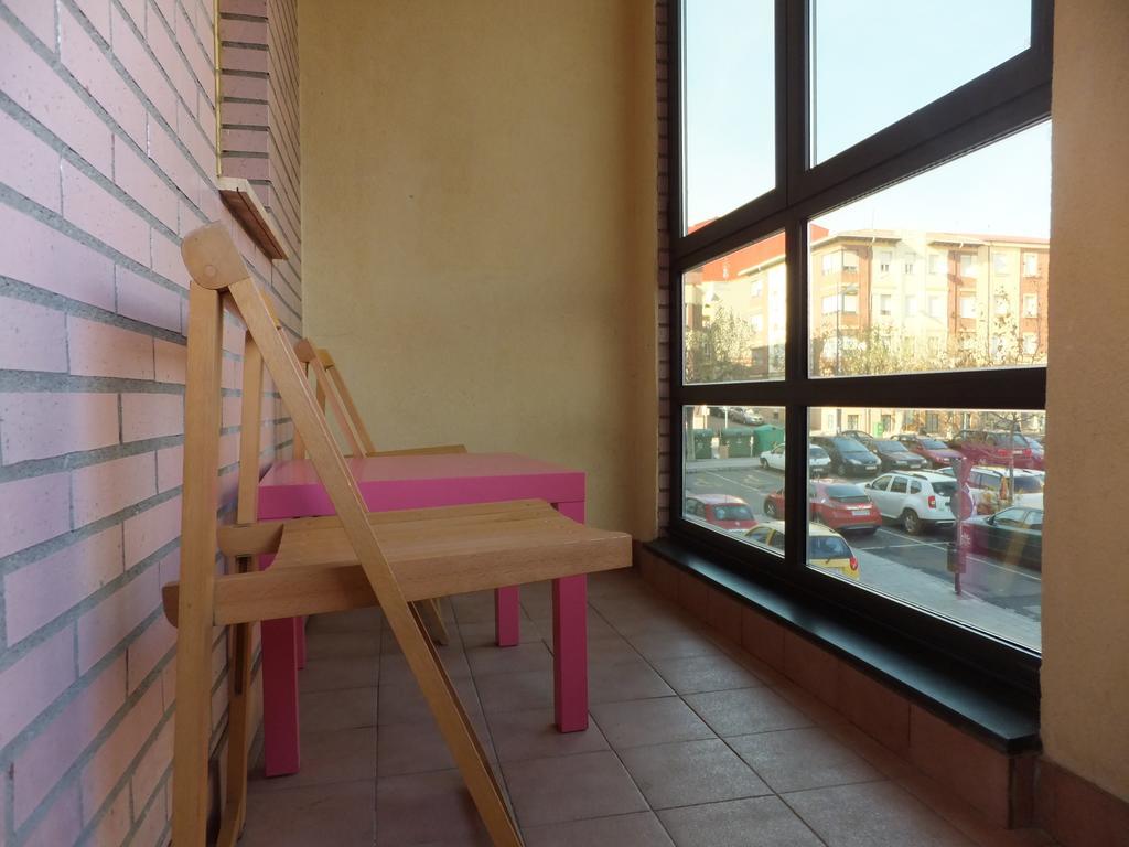 Www Apartamento Conde De Leon Wordpress Com Parking Opcional Bagian luar foto