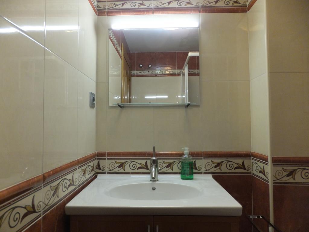 Www Apartamento Conde De Leon Wordpress Com Parking Opcional Bagian luar foto